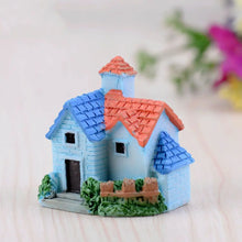 Load image into Gallery viewer, Terrarium Decoration - Small Mystical House
